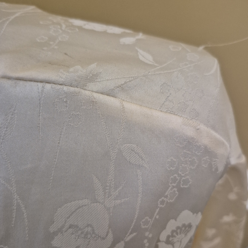 Christian Dior Blush Floral Robe - Picture 9 of 16